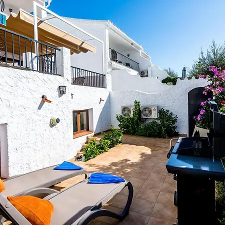 Villa Violetas,